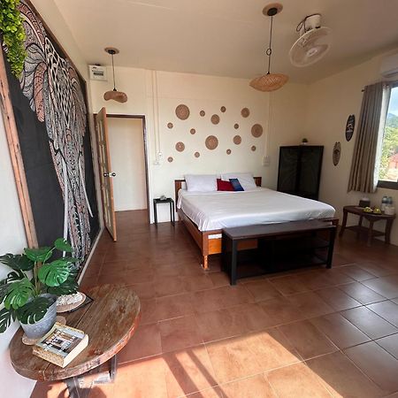Tchin Tchin Guesthouse 象岛 外观 照片